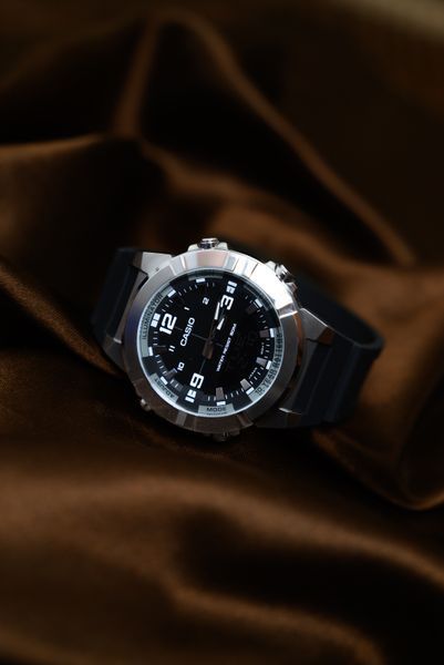 Casio AMW-870-1A AMW-870-1A фото