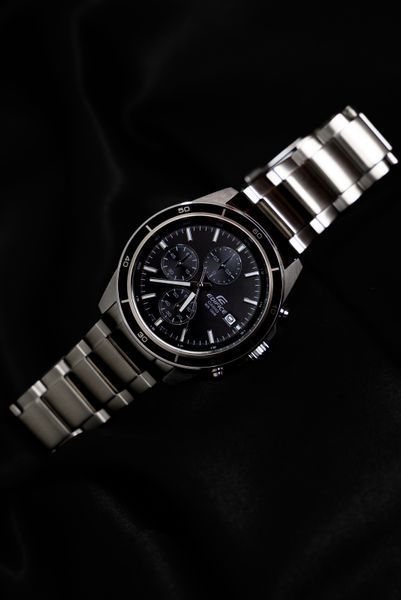 Casio EFR-526D-1A EFR-526D-1A фото